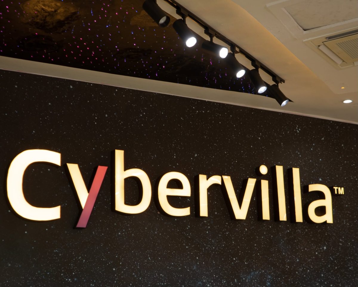 CyberVilla — Phones, Laptops & Repairs, Banex Mall Lekki